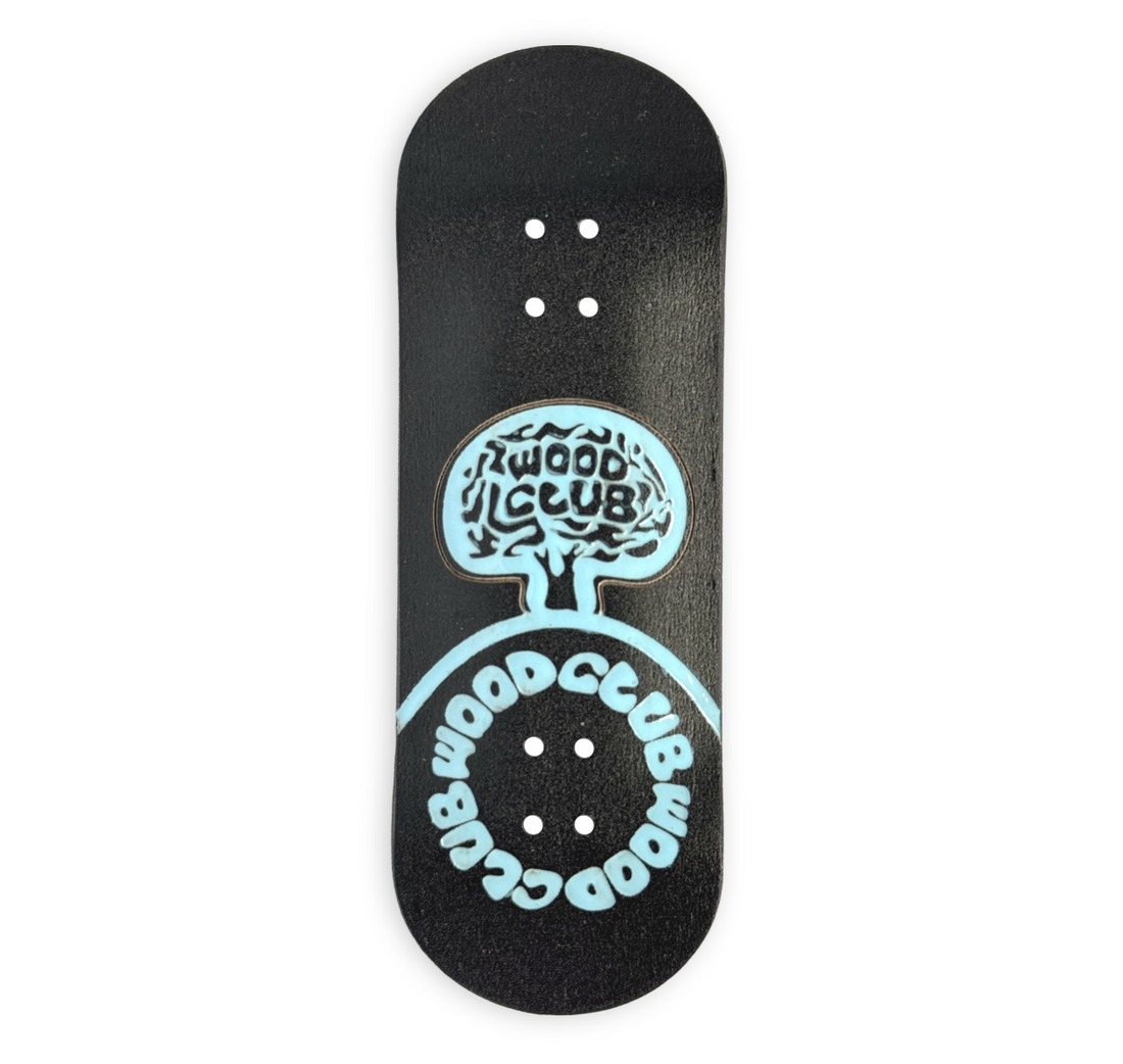 Drewniana deska WoodClub 32 mm - "Black Pop"